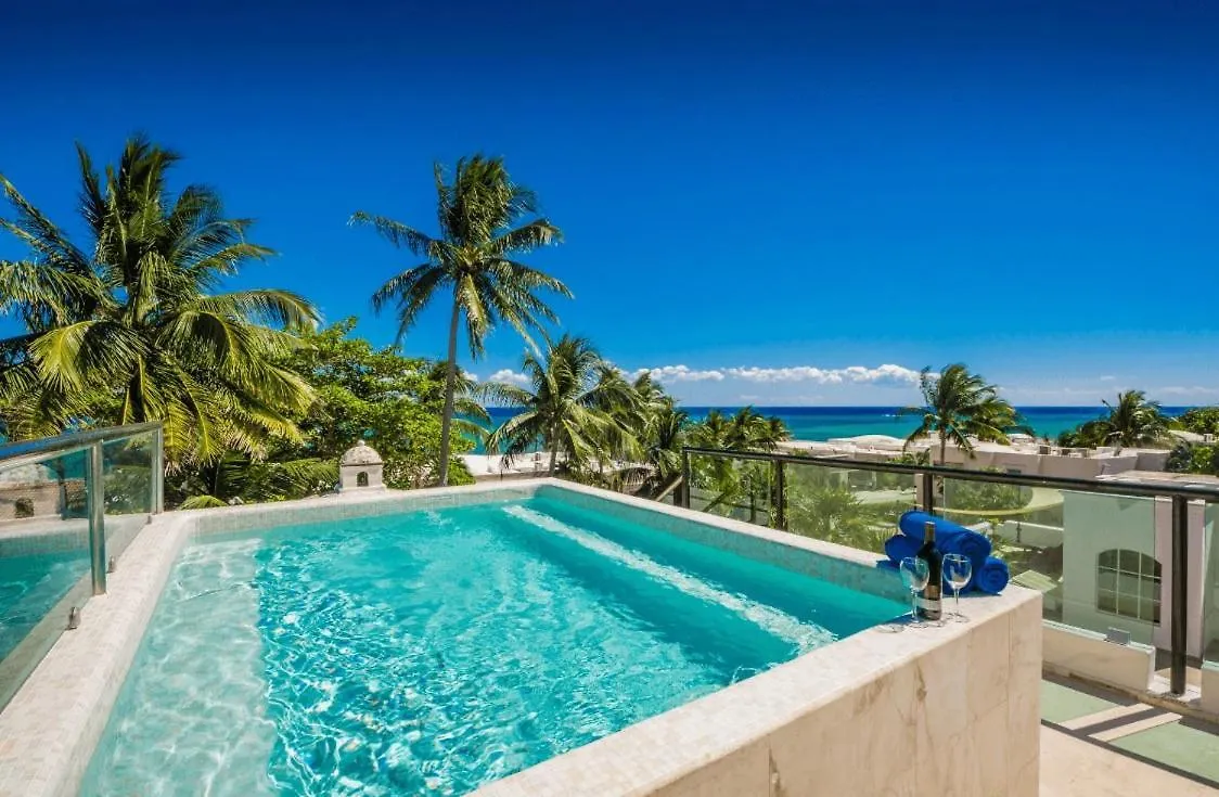 Luxury House In Playacar Steps To The Beach location