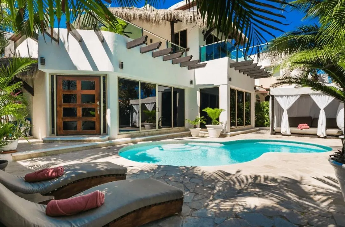 Luxury House In Playacar Steps To The Beach Playa del Carmen 0*,
