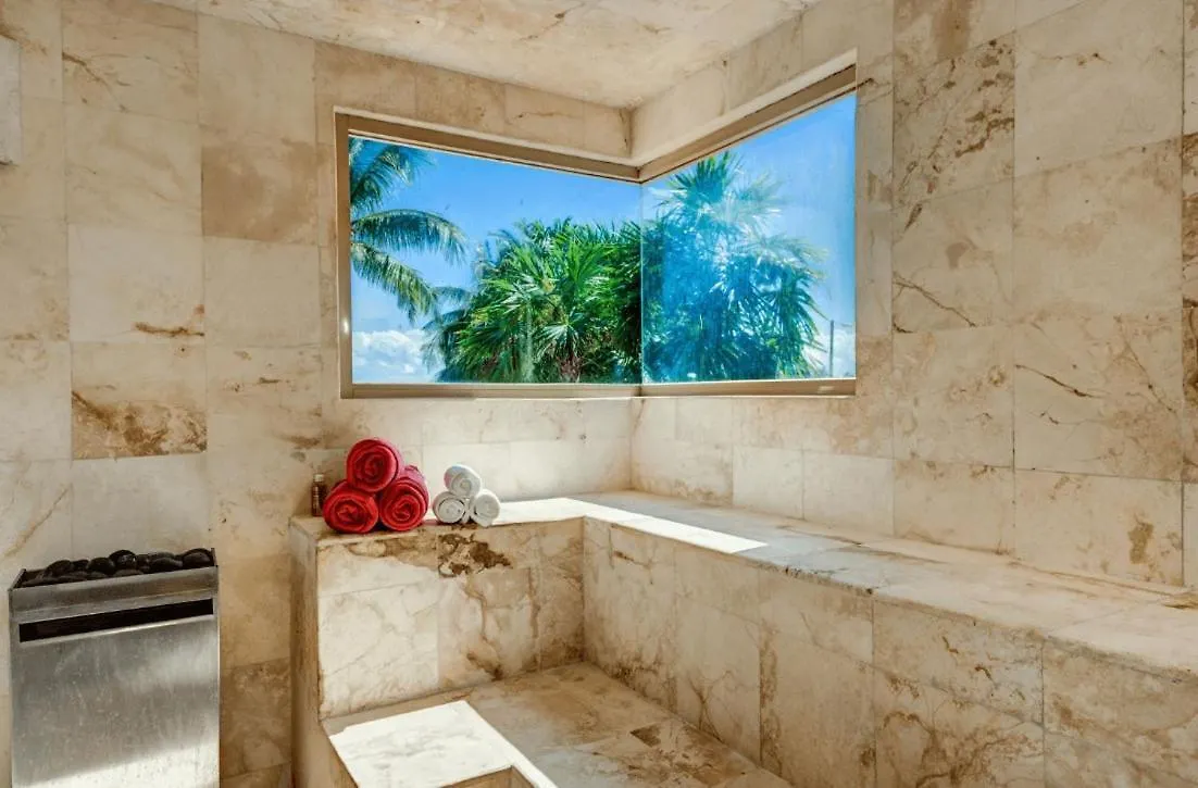 Luxury House In Playacar Steps To The Beach Playa del Carmen Villa